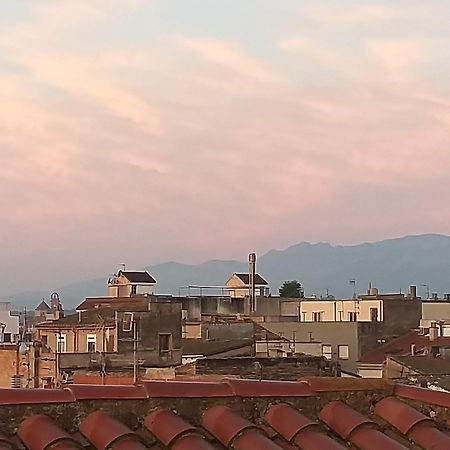 Albergue Rosa Molas Arrabal de Jesus Εξωτερικό φωτογραφία