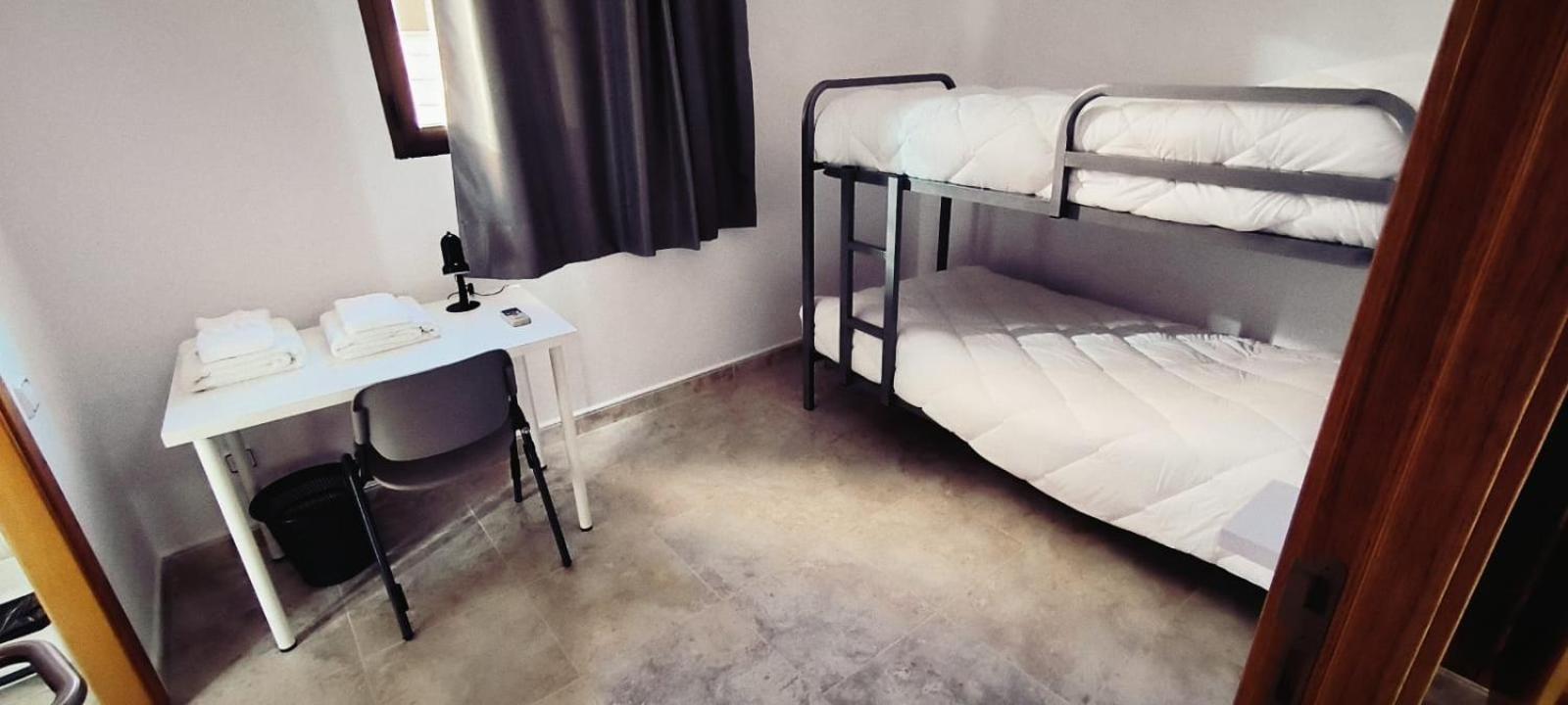 Albergue Rosa Molas Arrabal de Jesus Εξωτερικό φωτογραφία