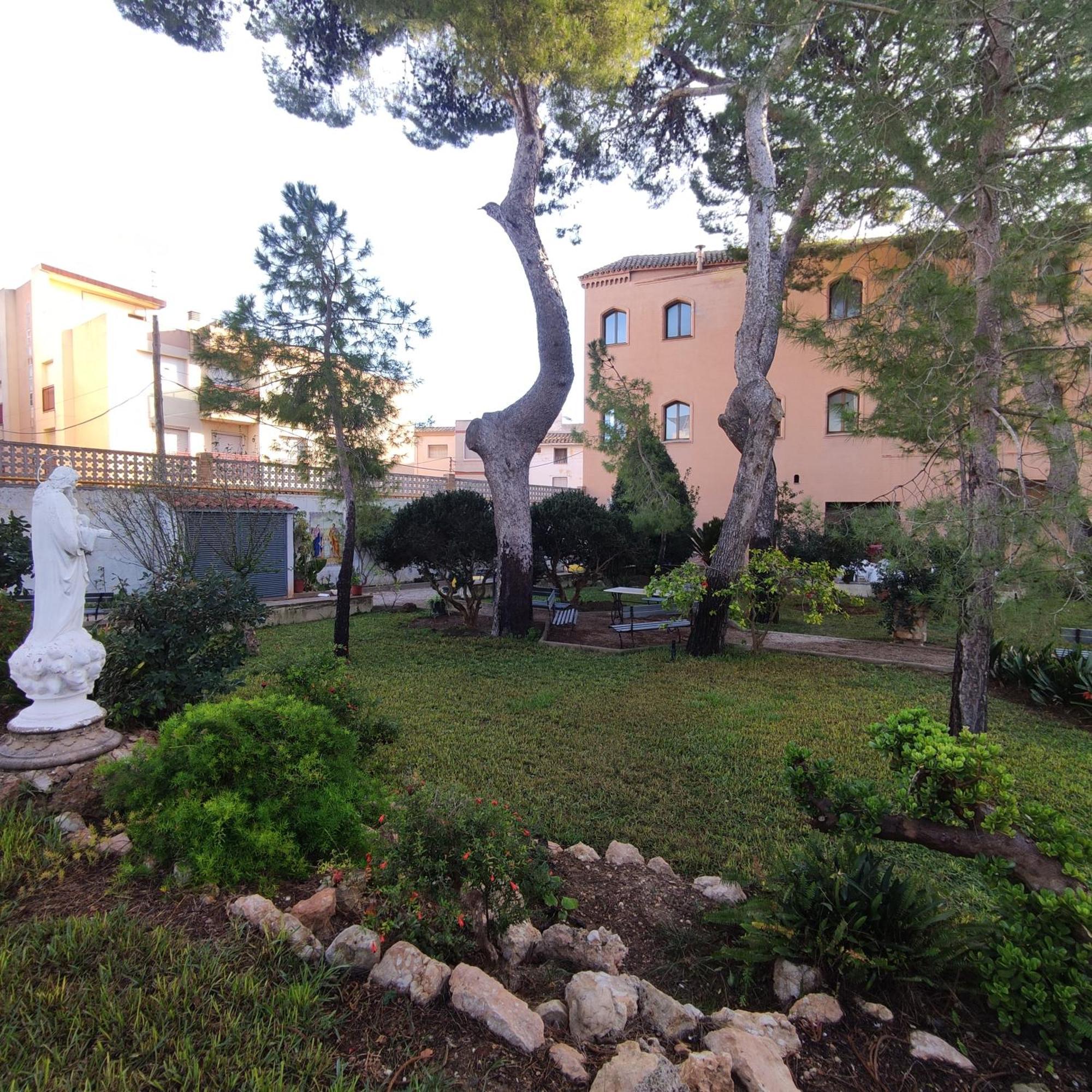 Albergue Rosa Molas Arrabal de Jesus Εξωτερικό φωτογραφία